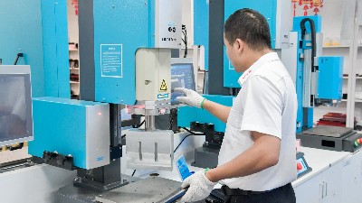 <i style='color:red'>灵科超声波焊接</i>：塑造音箱喇叭网的精密艺术