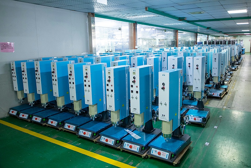 珠海最大的超声波厂家灵科超声波在电子电讯行业的应用