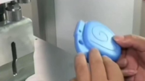 灵科超声波-蓝色螺纹玩具