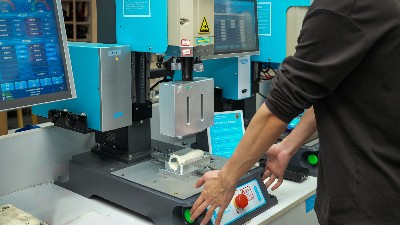 灵科超声波焊接技术在<i style='color:red'>色带外壳</i>生产中的核心优势