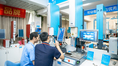 <i style='color:red'>灵科超声波焊接机</i>：母婴用品行业奶嘴环焊接的“隐形守护者