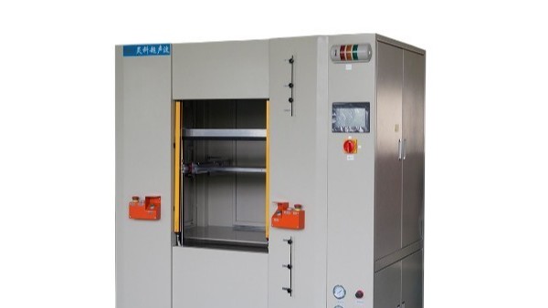 灵科超声波浅析热板焊接机与热熔焊接机的区别及应用