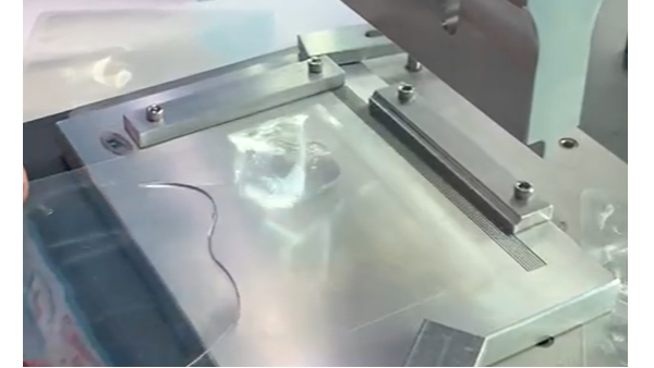 江门超声波灵科超声波焊接机在医用包装中的作用