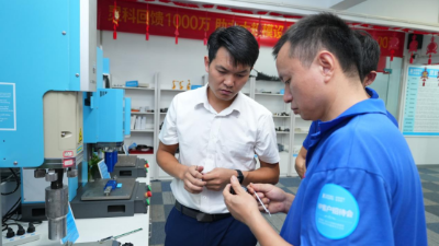 灵科超声波焊接牙线收纳盒：小物件背后的尖端工艺